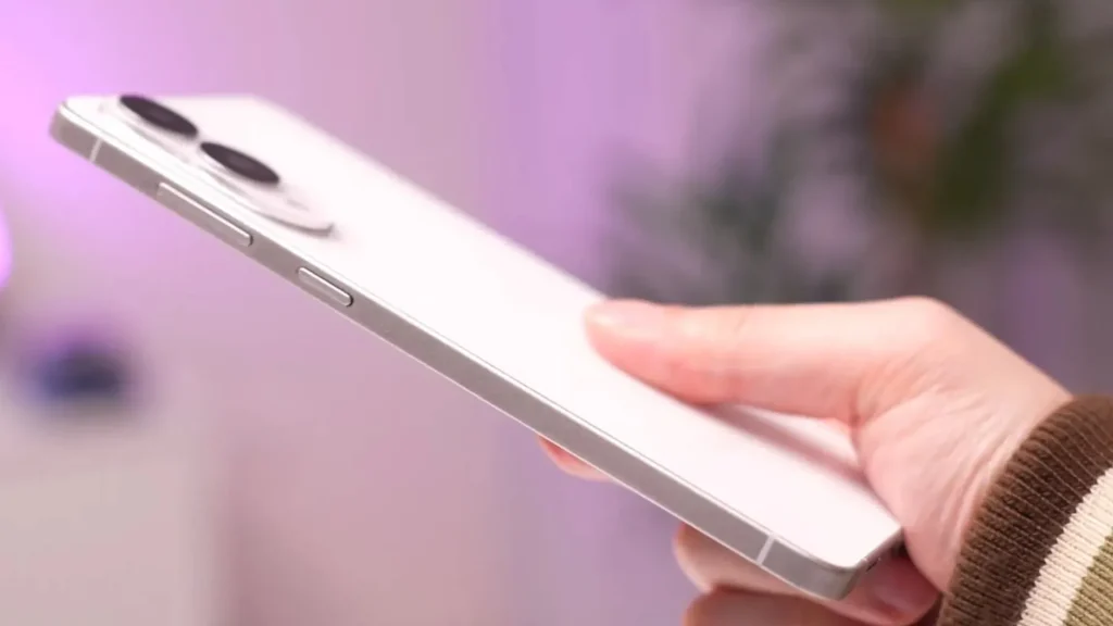 Samsung Galaxy S25 Edge Looks